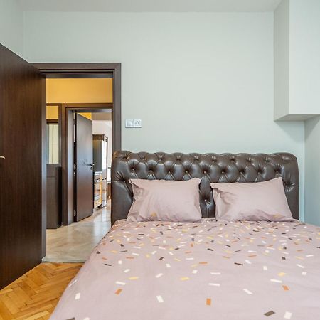 The Right Choice 10 Apartment Sofia Ngoại thất bức ảnh